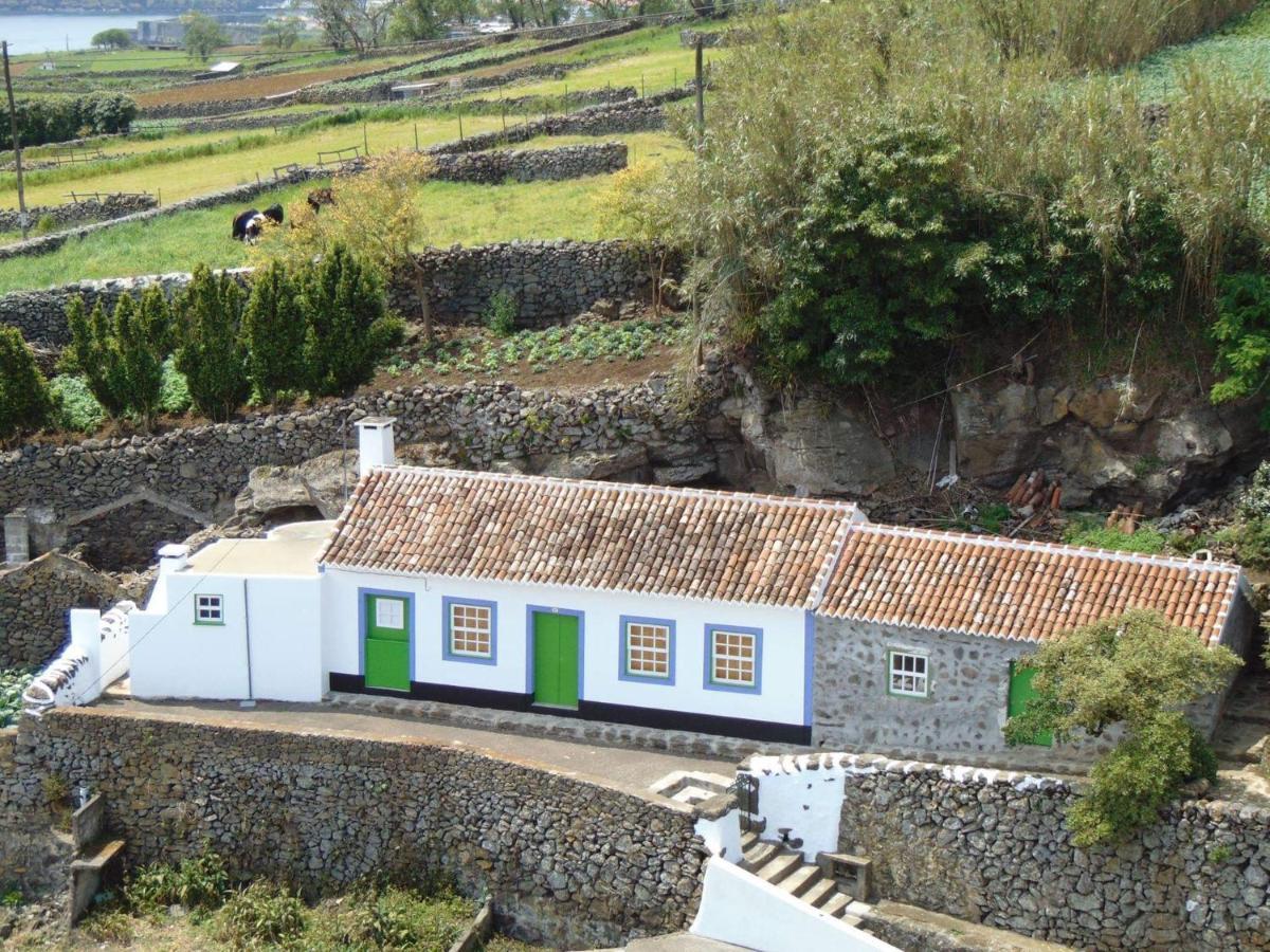 Casa da Fonte Angra do Heroísmo Exterior foto